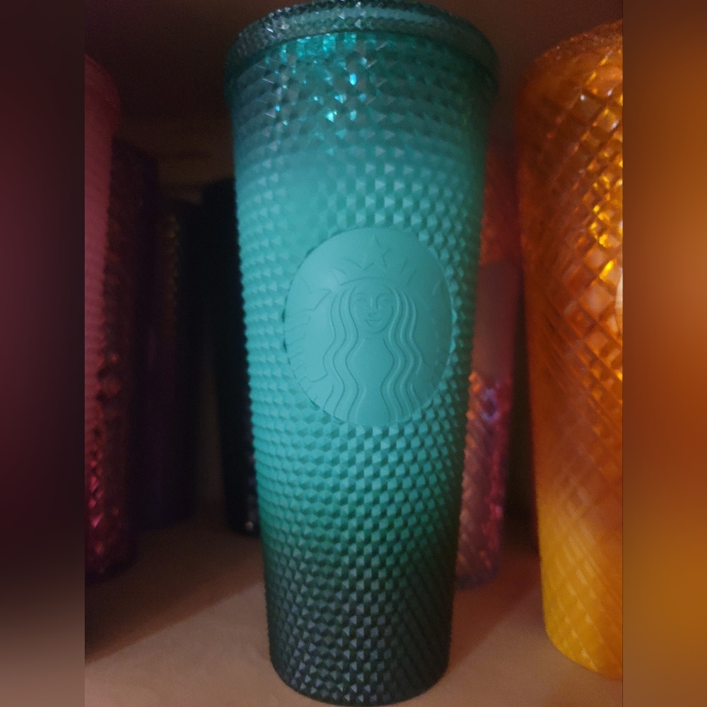 New ombre teal venti cup